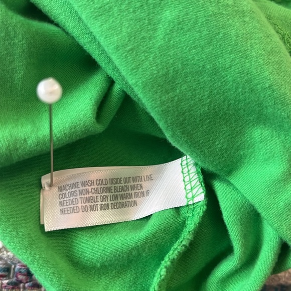 St Patrick's Day Onesie (9-12 mo.) girls, bright green white, glitter shamrock - Picture 5 of 10